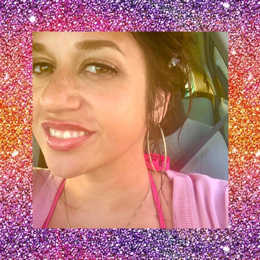 Meet your Posher, Lady Laz!